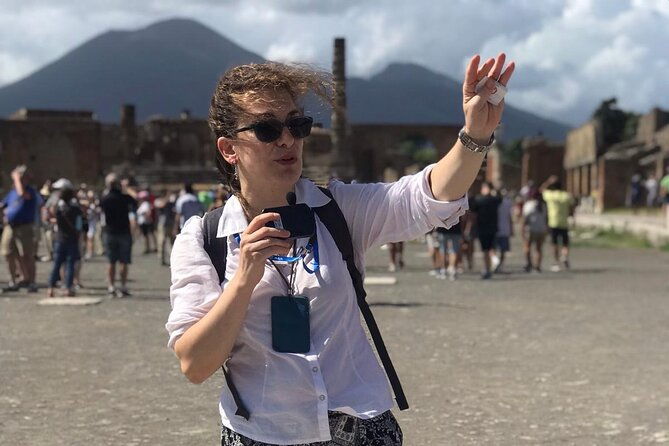pompeii-tour-with-experienced-guide