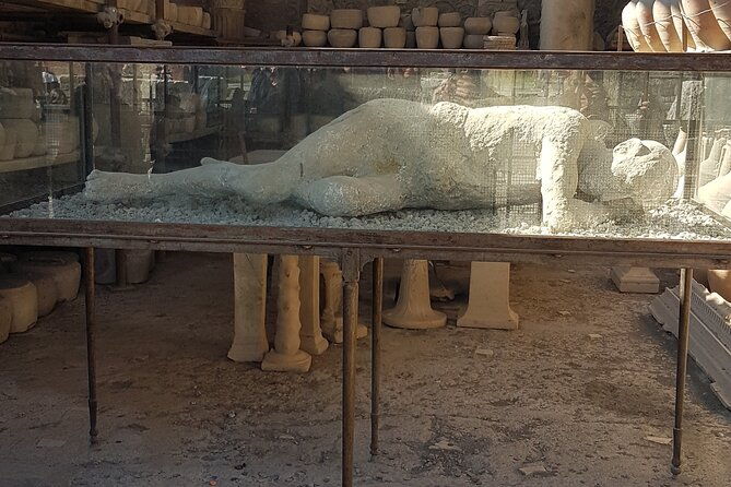 pompeii-tour-with-experienced-guide