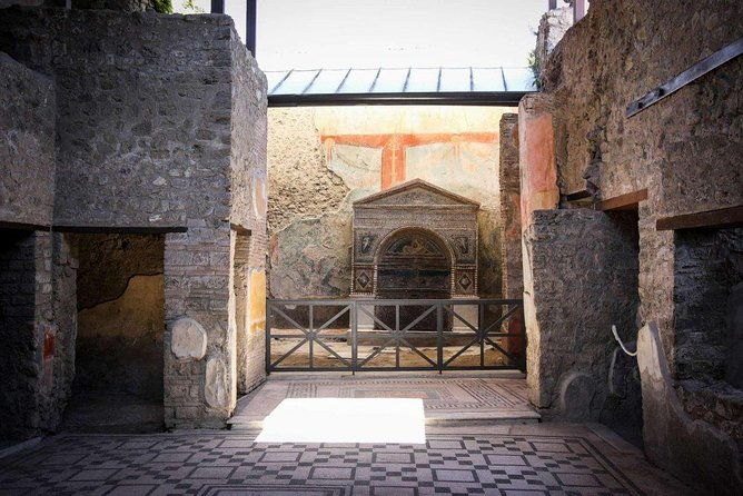 pompeii-vesuvio-full-day-private-tour-from-rome-all-inclusive-skip-the-line