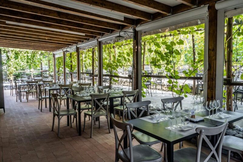 pompeii-winery-tour-tasting-lunch