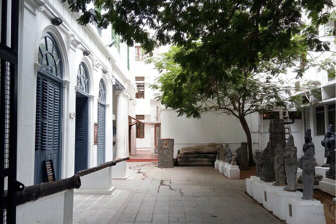 Pondicherry Art Trails (2 Hours Guided Walking Tours) - The Itinerary: What to Expect