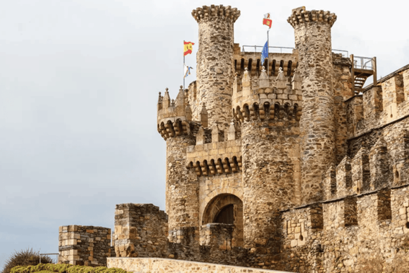 ponferrada-castle-of-the-templars-entry-and-guided-tour