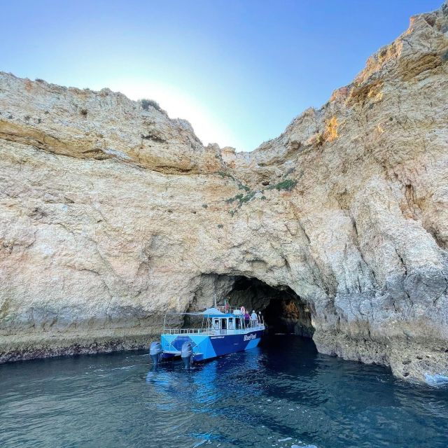 ponta-da-piedade-half-day-cruise-with-lunch-from-lagos