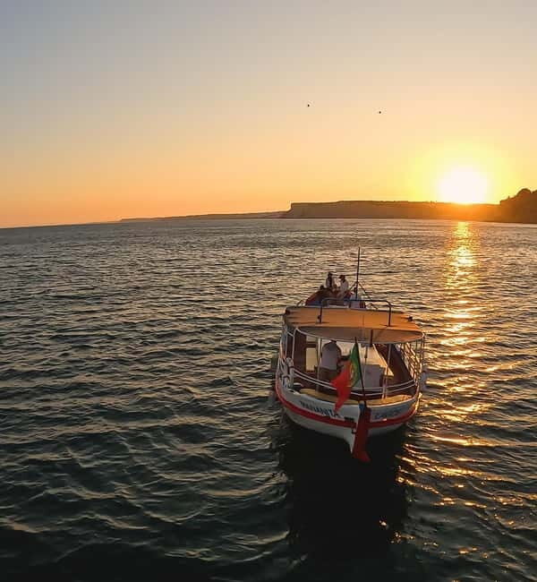 Ponta da Piedade Sunset Cruise from Lagos free drink - Additional Tips for Travelers