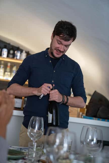 Ponta Delgada: Azorean Wines & Cheeses Pairing Experience - Analyzing the Value