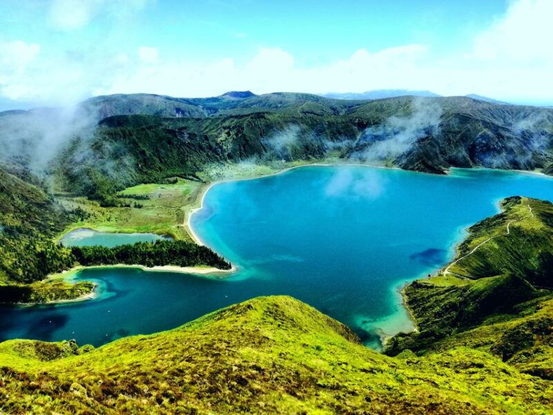 ponta-delgada-full-day-sete-cidades-4x4-tour-with-lunch