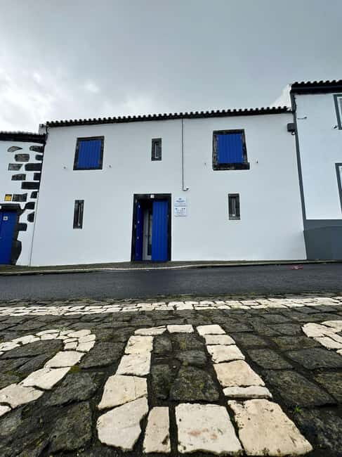 Ponta Delgada: Lagoa do Fogo and Fenais da Luz Full-Day Trip - FAQs