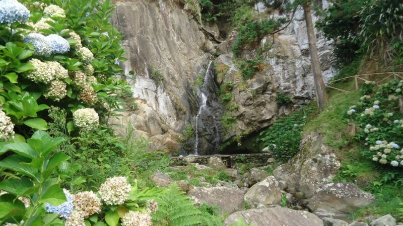 ponta-delgada-private-full-or-half-day-4x4-sao-miguel-tour