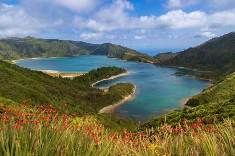 ponta-delgada-sete-cidades-lagoa-do-fogo-tour-with-lunch