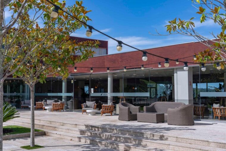 pontevedra-vionta-winery-in-the-heart-of-rias-baixas
