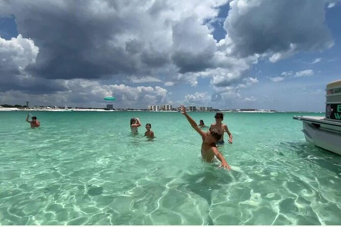 pontoon-boat-with-2-slides-in-destin-fort-walton-beach-florida