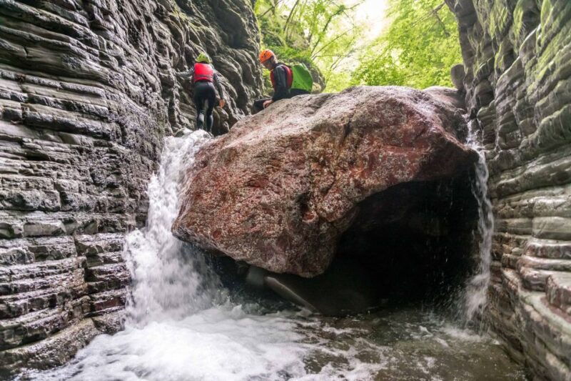 pontremoli-giaredo-gorge-canyoning-tour