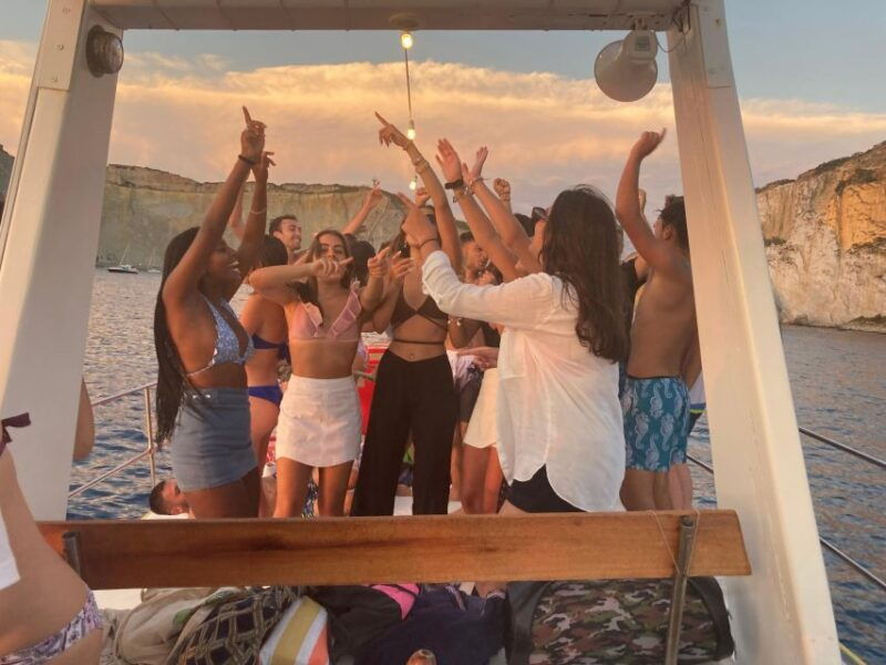 ponza-bath-and-aperitif-at-sunset