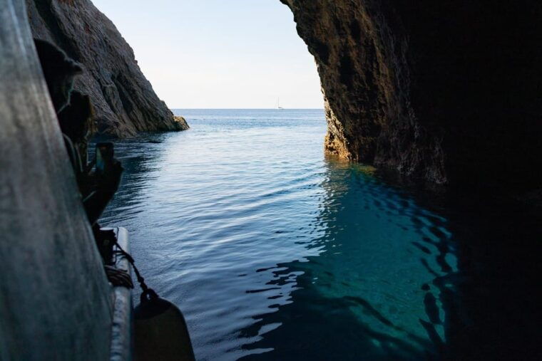 ponza-palmarola-ponza-island-cruise-with-swimming-lunch