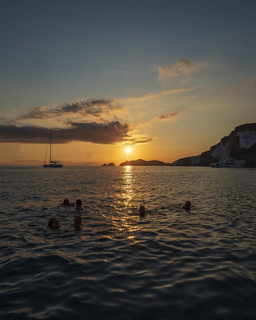 ponza-sunset-boat-tour-with-aperitif-and-swim-at-chiaia-di-luna