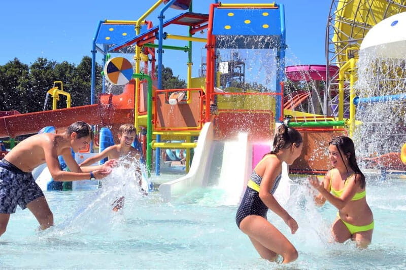 Pore: Aquapark Aquacolors Full-Day Entry Ticket - FAQ