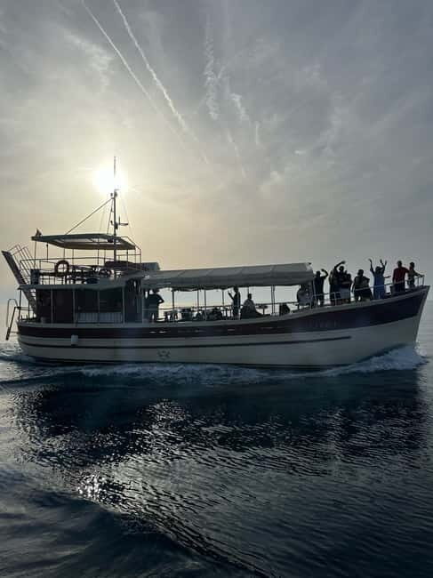 Pore: Firework Sea Cruise - Key Points  