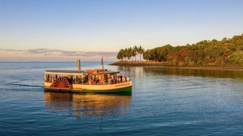 Port Douglas: River Cruise, Crocodile Spotting, Drink/ Snack - Commentary and Guides: The Heart of the Experience
