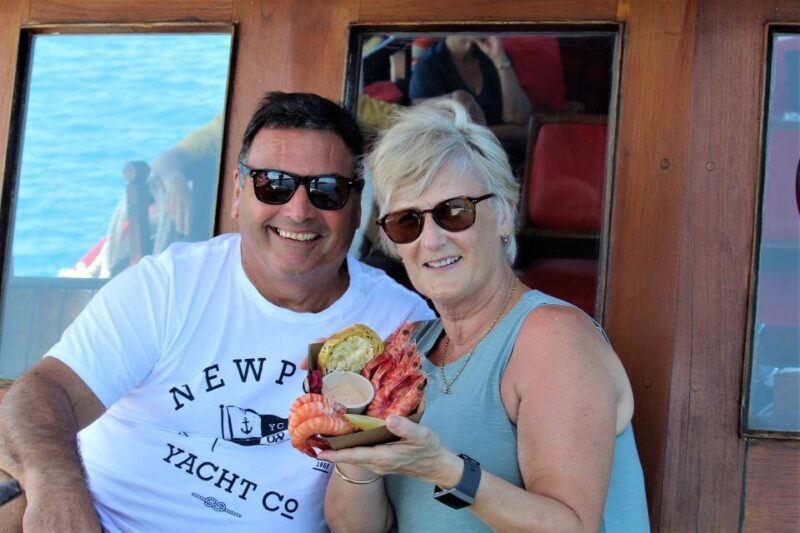 Port Douglas: Shaolin Seafood Lunch Sail, with Fresh Prawns - FAQs