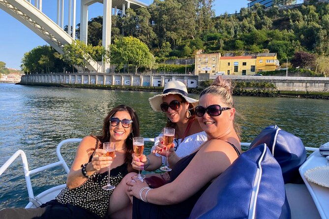 portdouro-private-cruiser-only-for-you-6-bridges-sunset