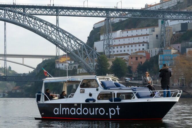 portdouro-private-cruiser-only-for-you-6-bridges-sunset