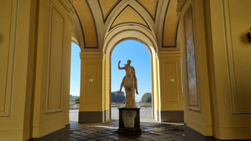 portici-guided-walking-tour-of-royal-palace-of-portici