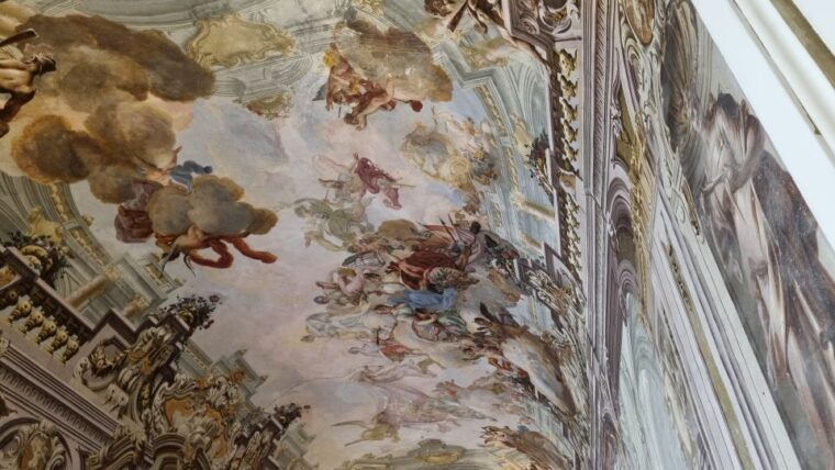 portici-guided-walking-tour-of-royal-palace-of-portici