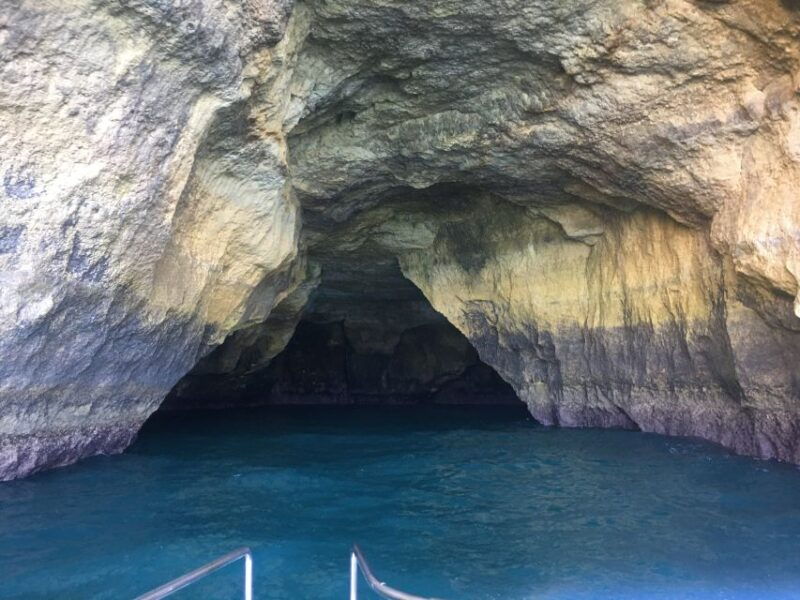 portimao-benagil-caves-golden-coast-eco-catamaran-tour