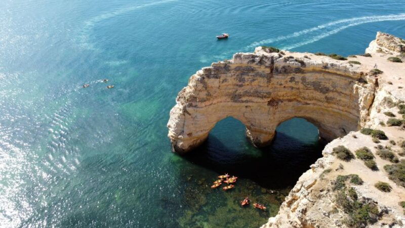 portimao-benagil-caves-speedboat-and-kayak-guided-tour