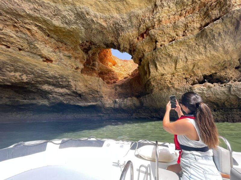 portimao-boat-trip-to-the-benagil-cave