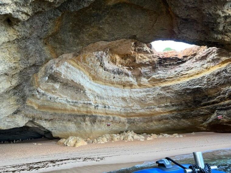 portimao-boat-trip-to-the-benagil-cave