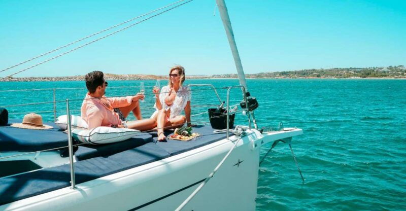 portimao-half-day-sailing-yacht-cruise-to-the-benagil-caves