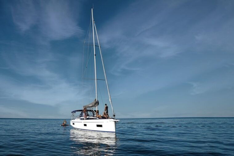 portimao-luxury-sail-yacht-cruise-with-sunset-option