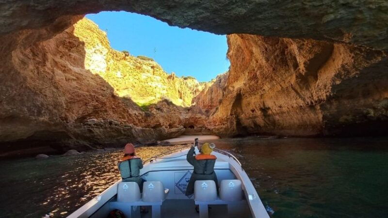 portimao-private-boat-trip-to-benagil-caves