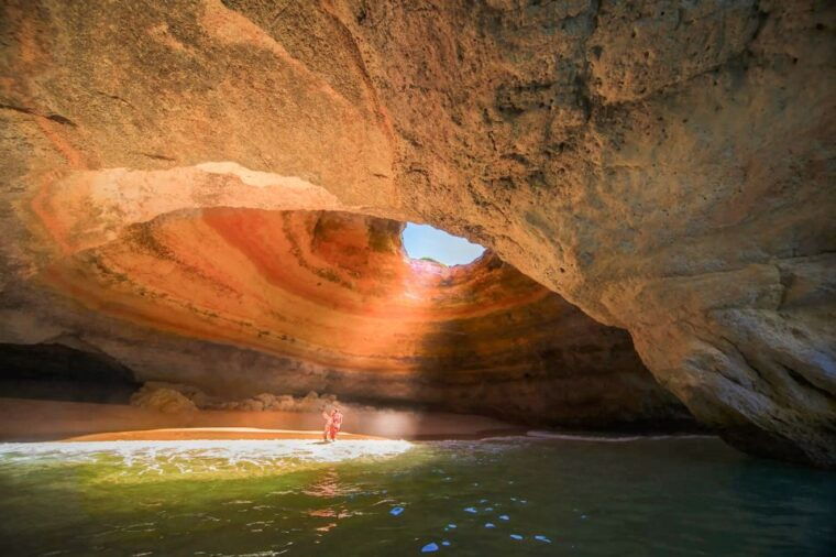 portimao-sunset-cruise-to-benagil-cave