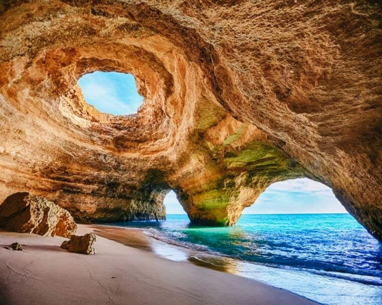 portimao-sunset-cruise-to-benagil-cave