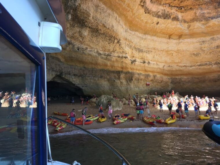 portimao-tour-to-the-benagil-cave