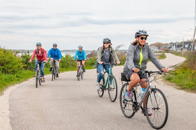 Portland Bicycle Tour with 5 Lighthouse Stops and XL Lobster Roll - Who Will Love This Tour?