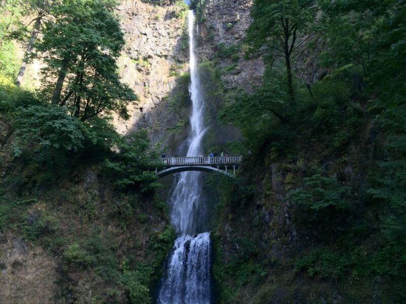 portland-columbia-river-gorge-3-hour-small-group-tour