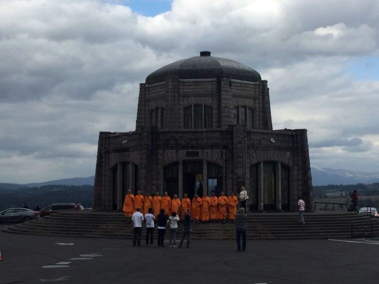 portland-columbia-river-gorge-3-hour-small-group-tour
