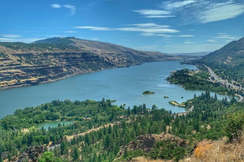portland-columbia-river-gorge-waterfalls-morning-tour