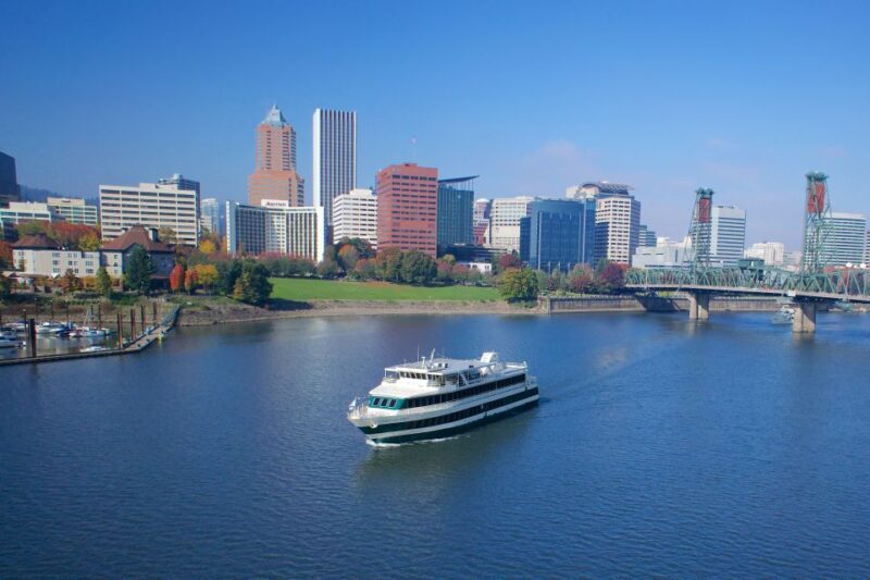 Portland: Happy Hour Sightseeing Cruise - The Experience in Detail  