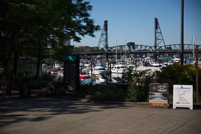 portland-hop-on-hop-off-pink-trolley-tour-with-gray-line-1-or-2-day-pass