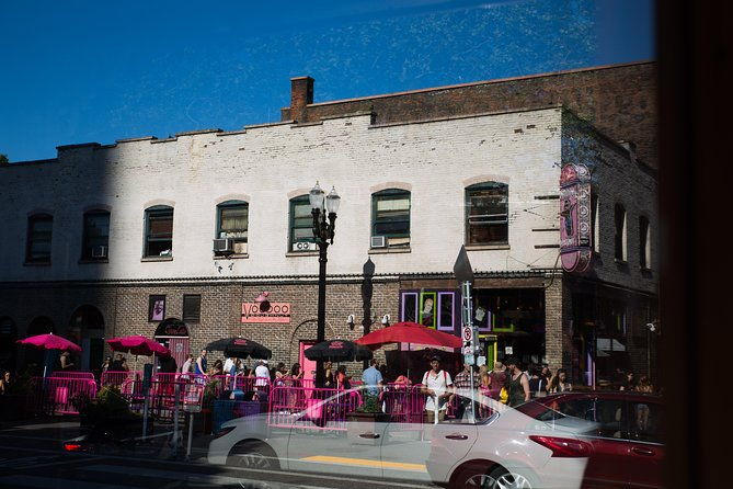 portland-hop-on-hop-off-pink-trolley-tour-with-gray-line-1-or-2-day-pass