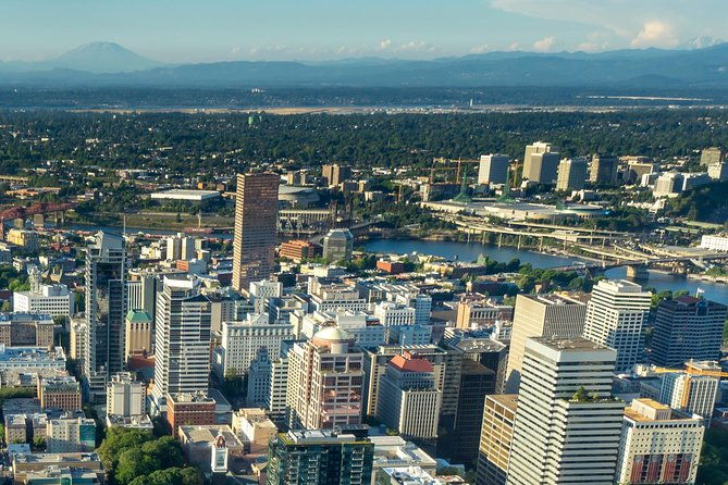 portland-scenic-flight-by-envi-adventures