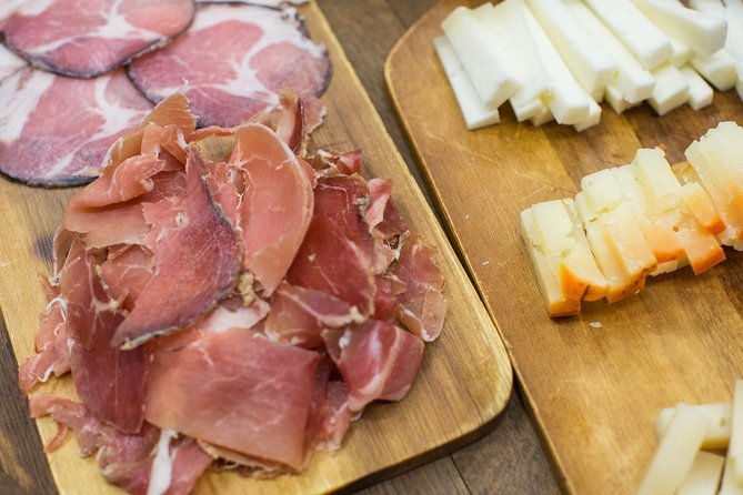 porto-3-hour-food-and-wine-tasting-tour