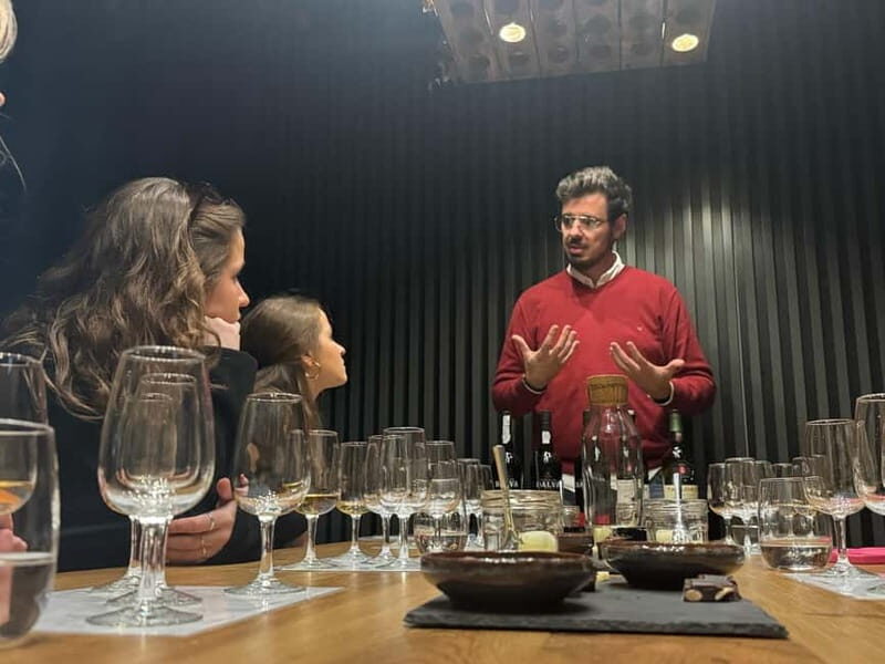 Porto: 5 Port Wine Tasting with Delicious Pairings - The Sum Up