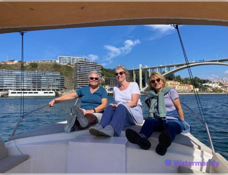 porto-all-inclusive-day-tour-walk-tram-lunch-boat