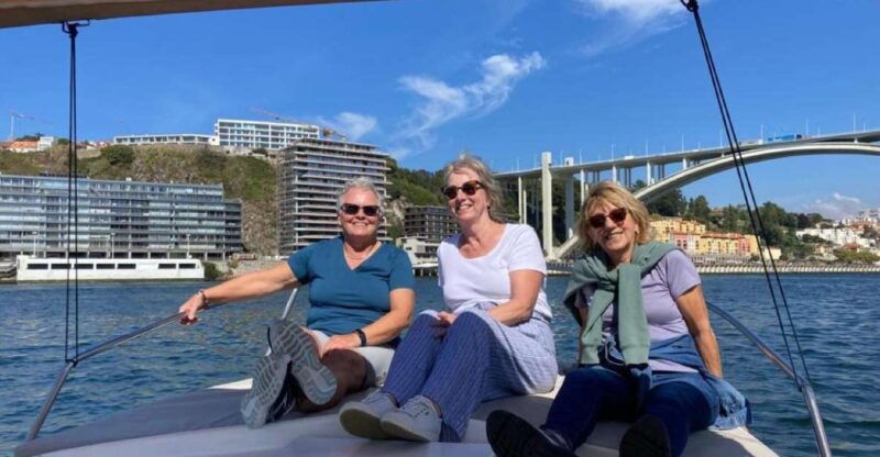 porto-all-inclusive-day-tour-walk-tram-lunch-boat