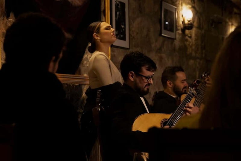 Porto: An Intimate Fado Show in a Historical Tavern - The Experience and Setting